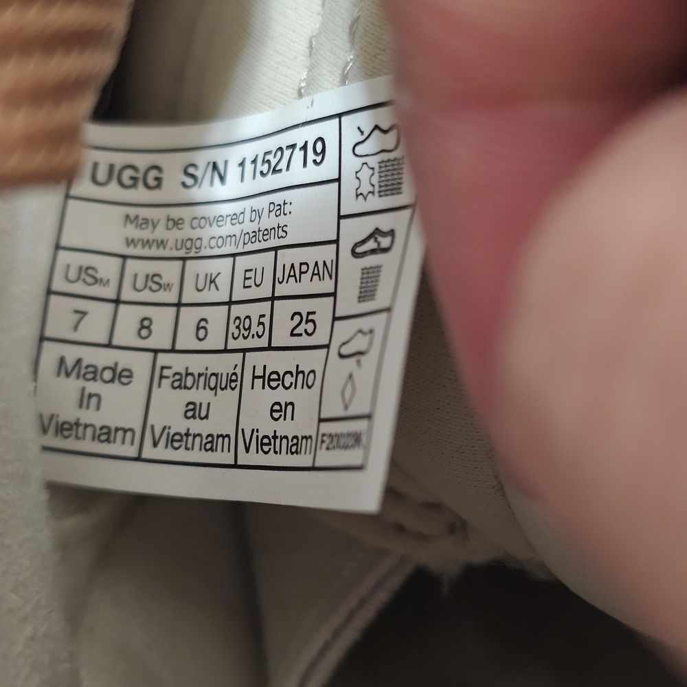 Ugg Goldencush Sneakers Suede Sand Ceramic All Gender Design Sz Men 7 Women 8 - Picture 10 of 15